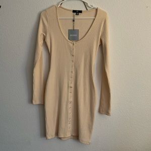 NWT Missguided Long Sleeve Ribbed Button Up Midi Dress